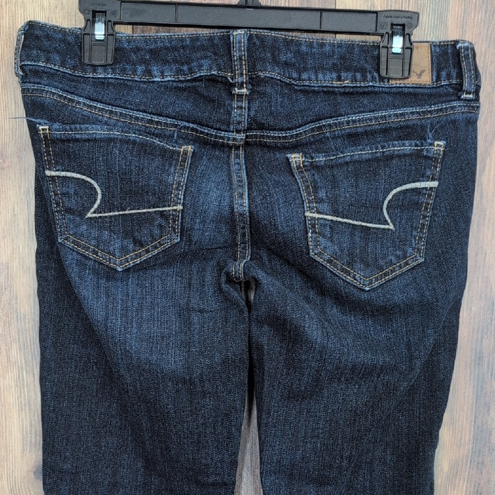 American Eagle Outfitters Dark Wash Cropped Skinny Jeans 8               R113